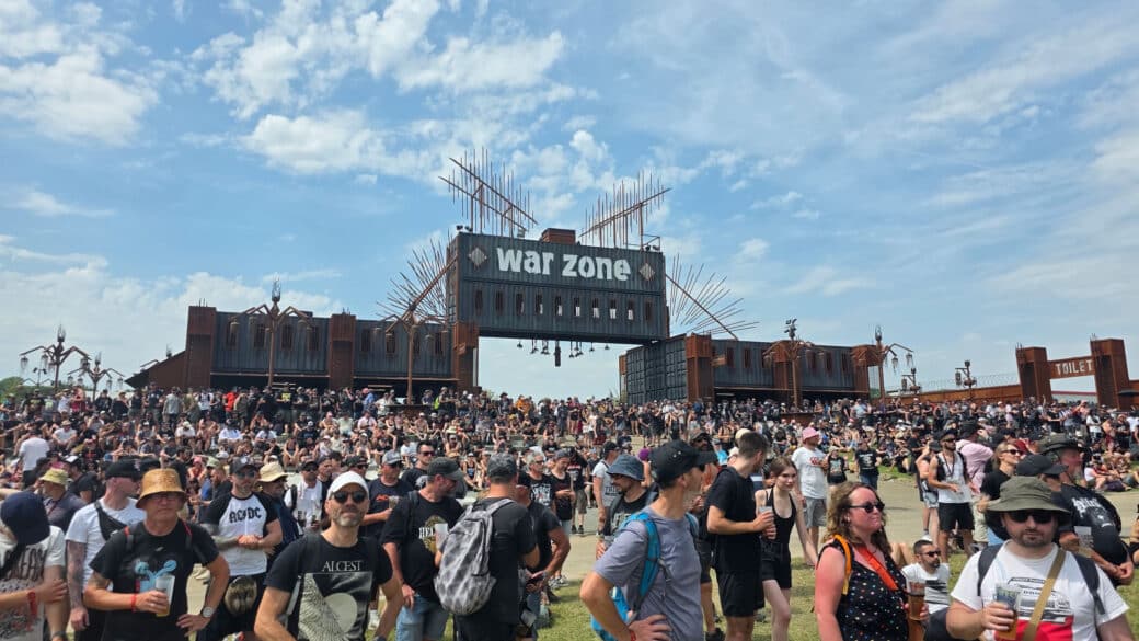 Façade de la Scène Warzone Hellfest 2025